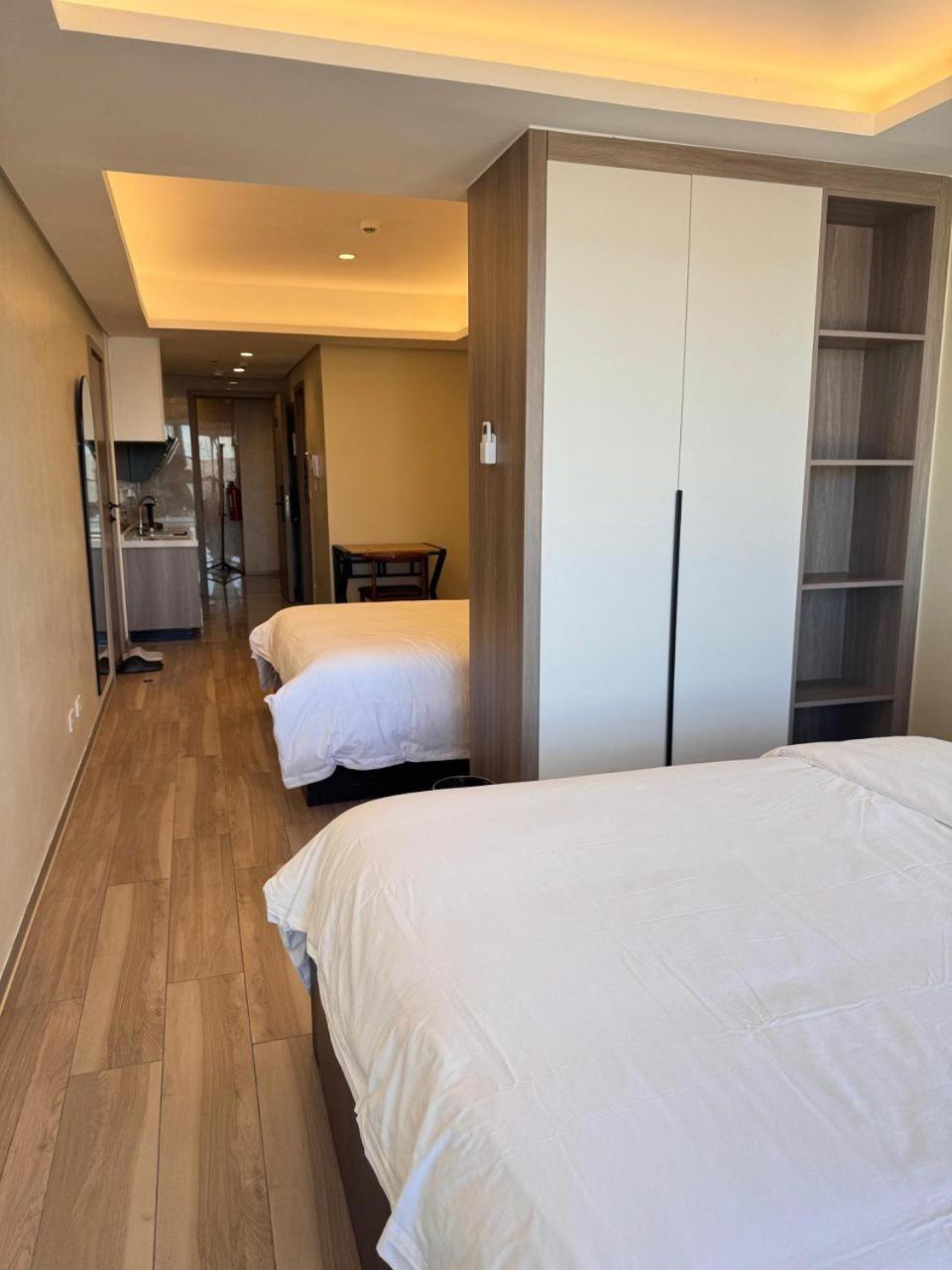 L Condotel Paranaque City 객실 사진